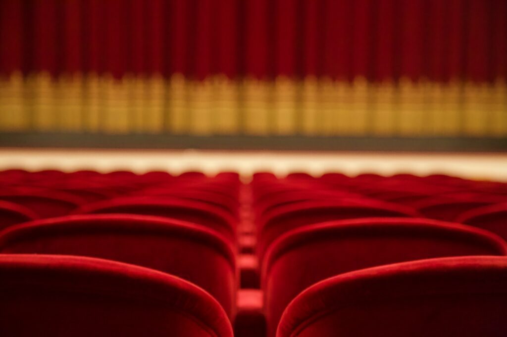 Foto von Theatersesseln
