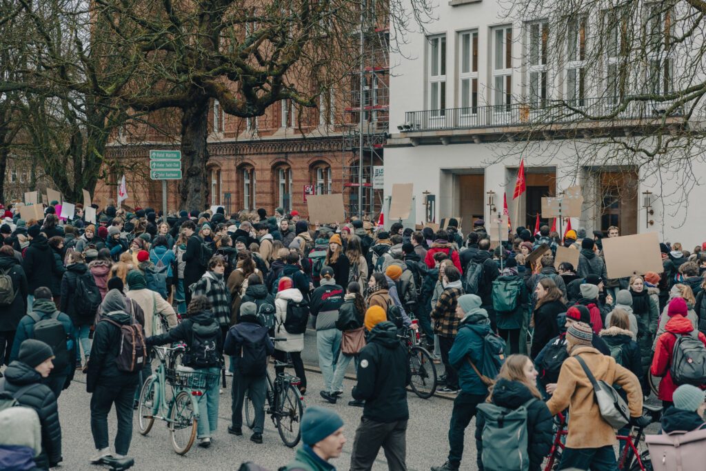 Foto eines Demonstrationszugs in Kiel